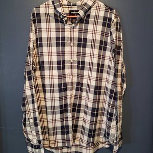 XL Performance Button Down Long Sleeve Shirt